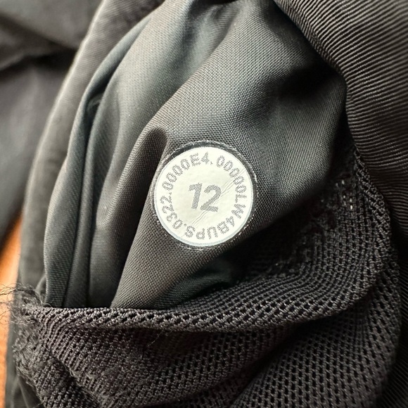Lululemon Reversible Insulated Non-Stop Bomber Jacket - Picture 12 of 12